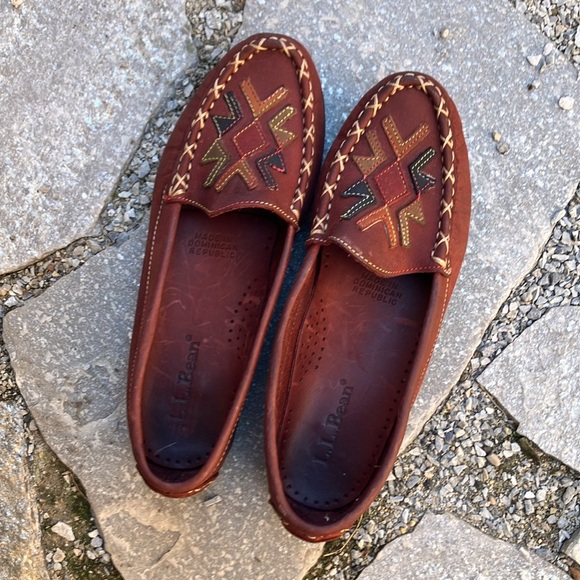 L.L.Bean - Picture 16 of 17